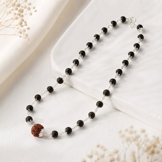 Karungali Mala in Silver-Cap with 5 Mukhi Rudraksha
